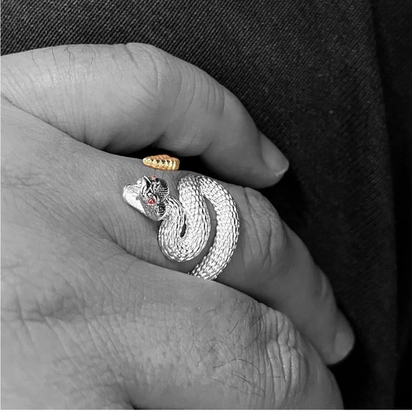 S925 Sterling Silver Snake Ring - Picture 5 of 7